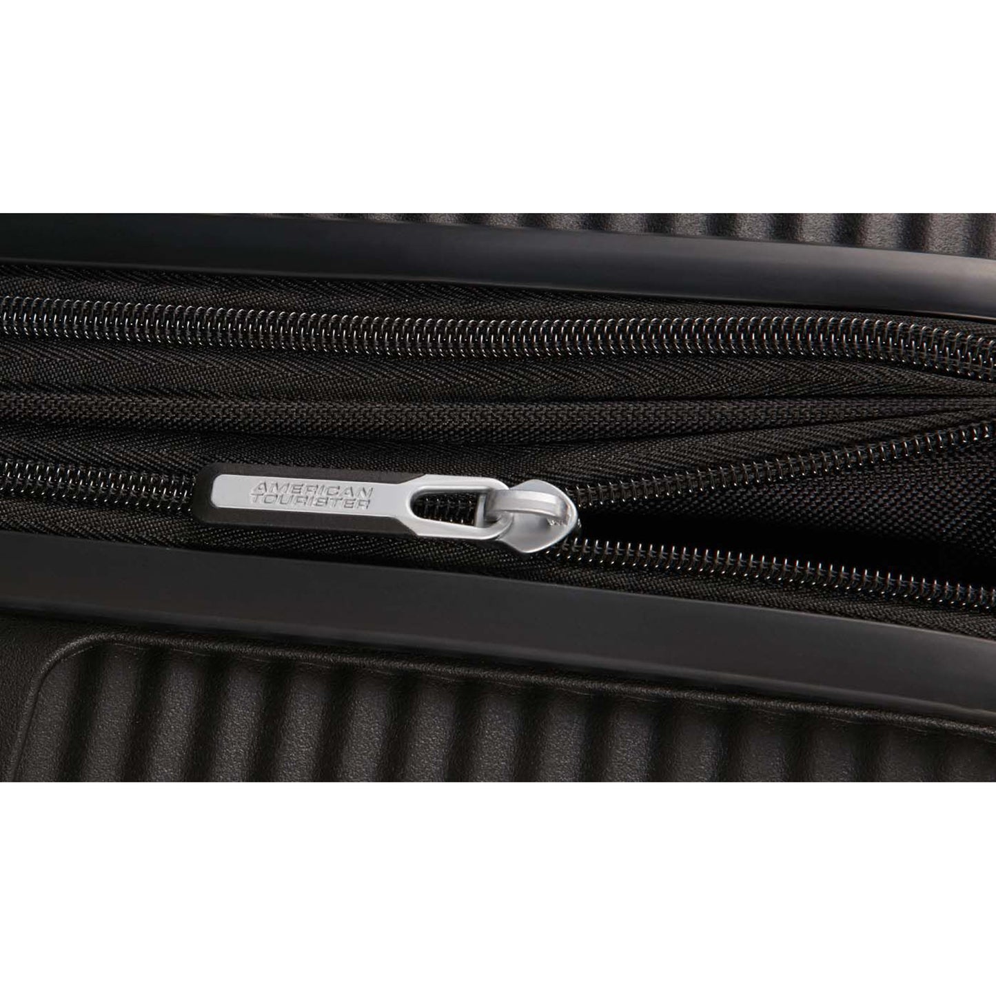 American Tourister Veľký kufor SoundBox 77cm Čierná