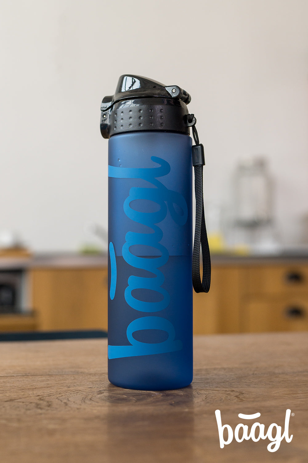 Tritanová fľaša na nápoje Ocean Blue, 700 ml