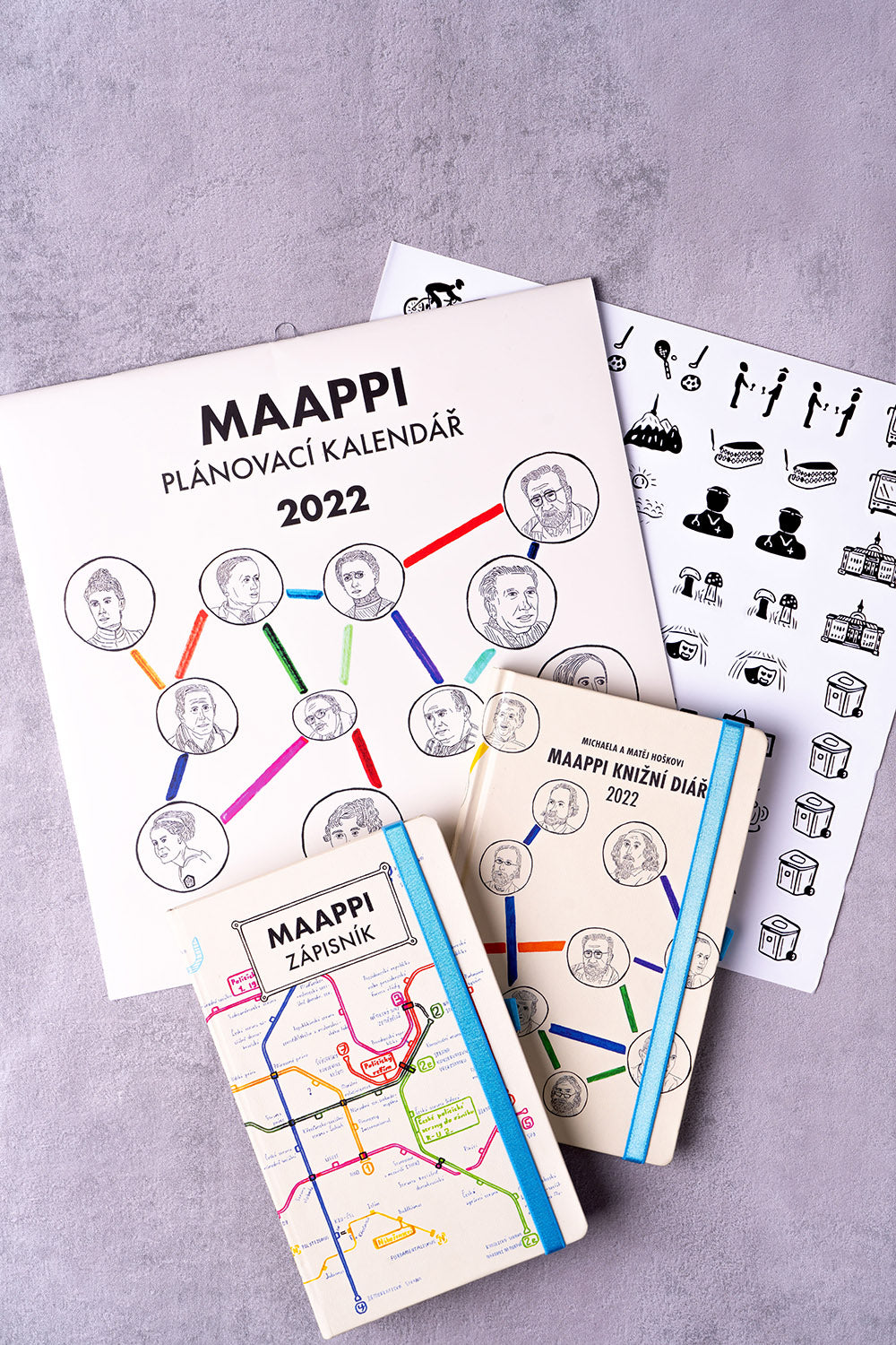 Maappi notes, linajkovaný, 13 × 21 cm