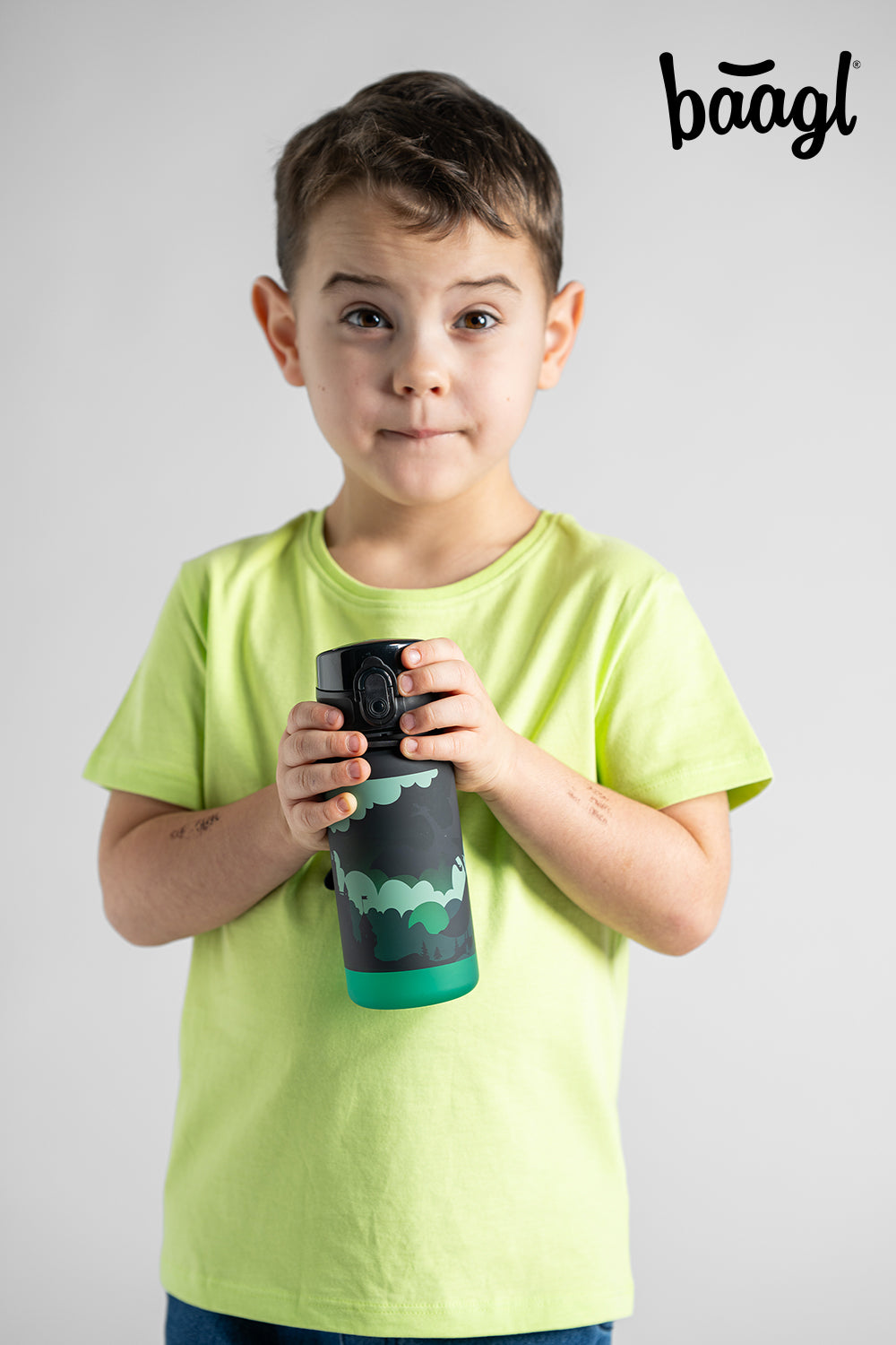 Tritanová fľaša na nápoje Gradient Drak, 350 ml