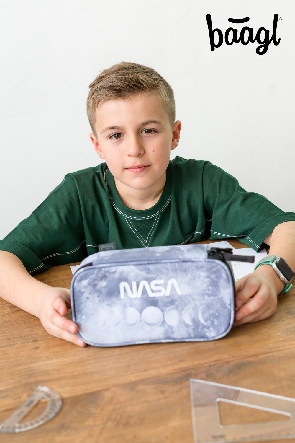 Školský peračník etui NASA Grey