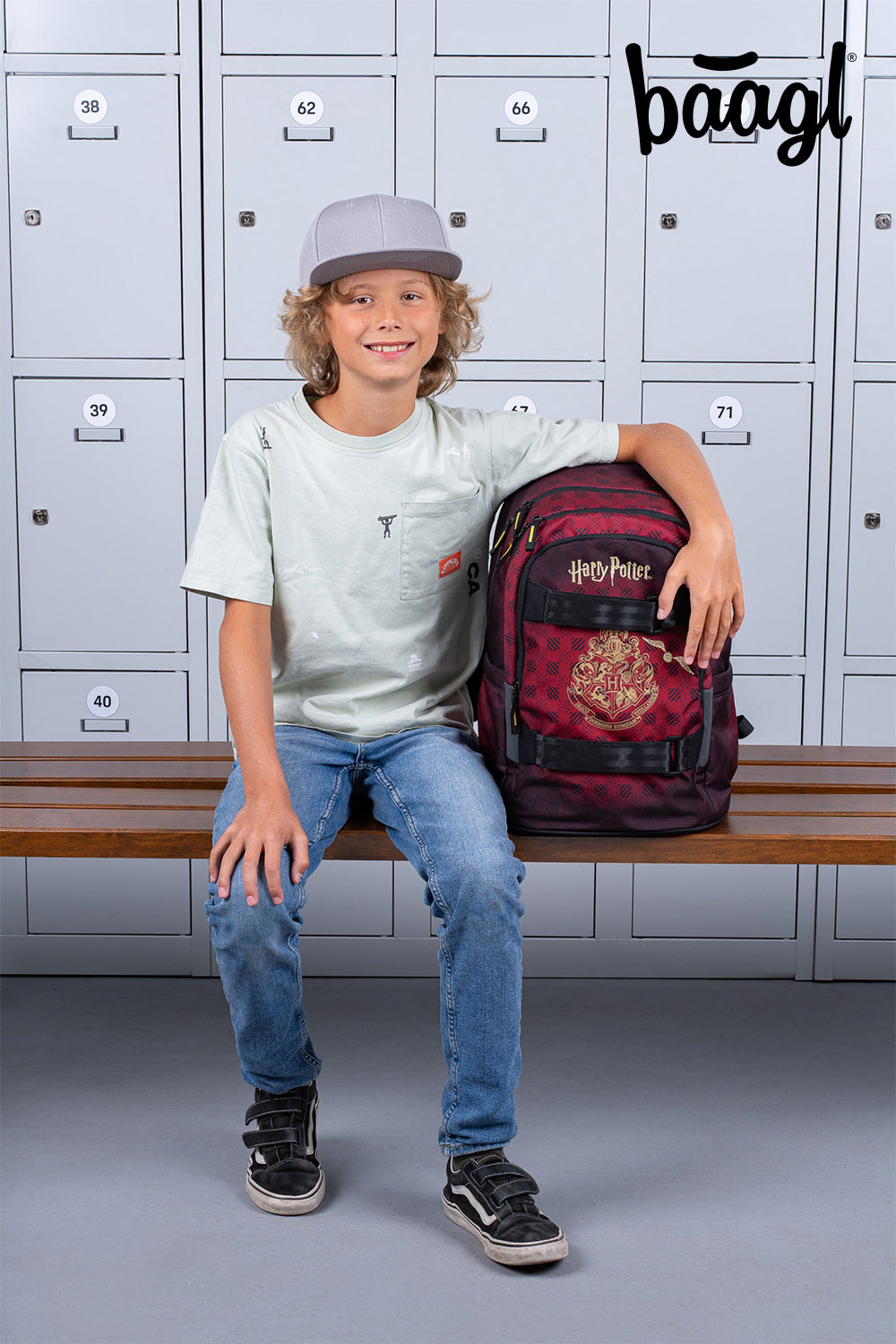 Školská sada Skate Harry Potter Rokfort vínový