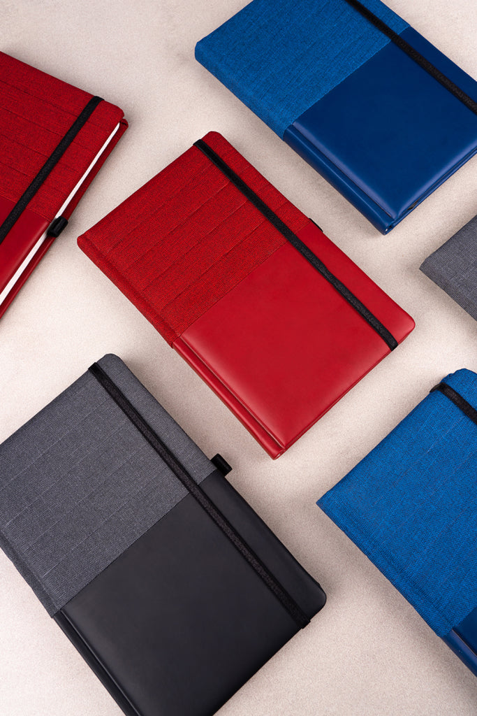 Notebook Skiver, červenovínový, linajkovaný, 13 × 21 cm